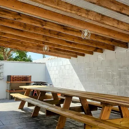 Parisito Sancti Petri Villa